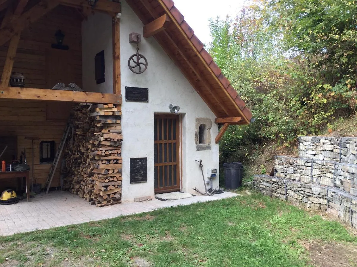 La Maison De Jean Les Adrets 0*,